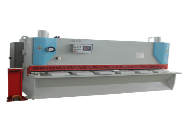 剪板機故障源點有哪些以及閘式剪板機容易出現哪些問題？