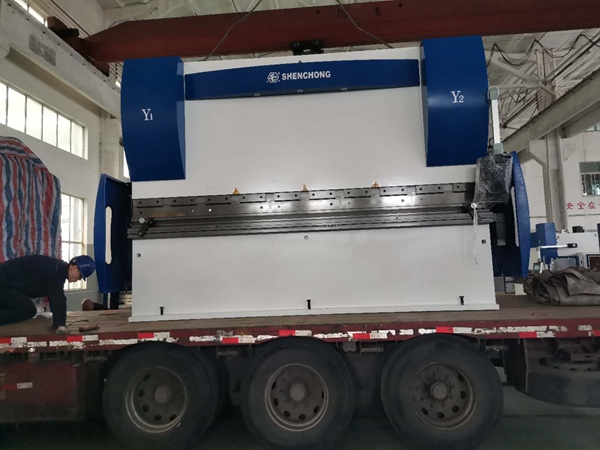 250T數(shù)控折彎機