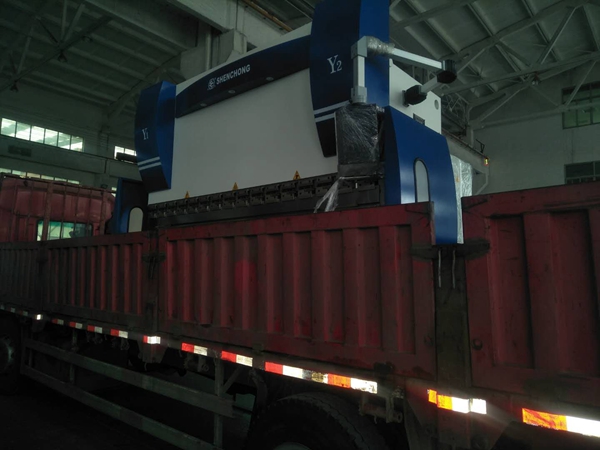 160X3200 電腦S630 4十1軸油電混合數控折彎機