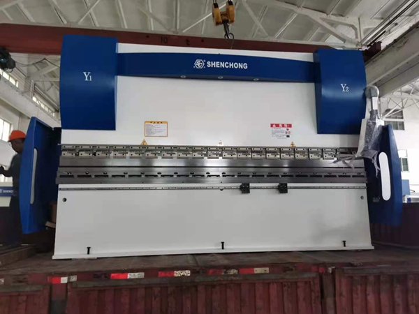 125噸4米高精度數控折彎機